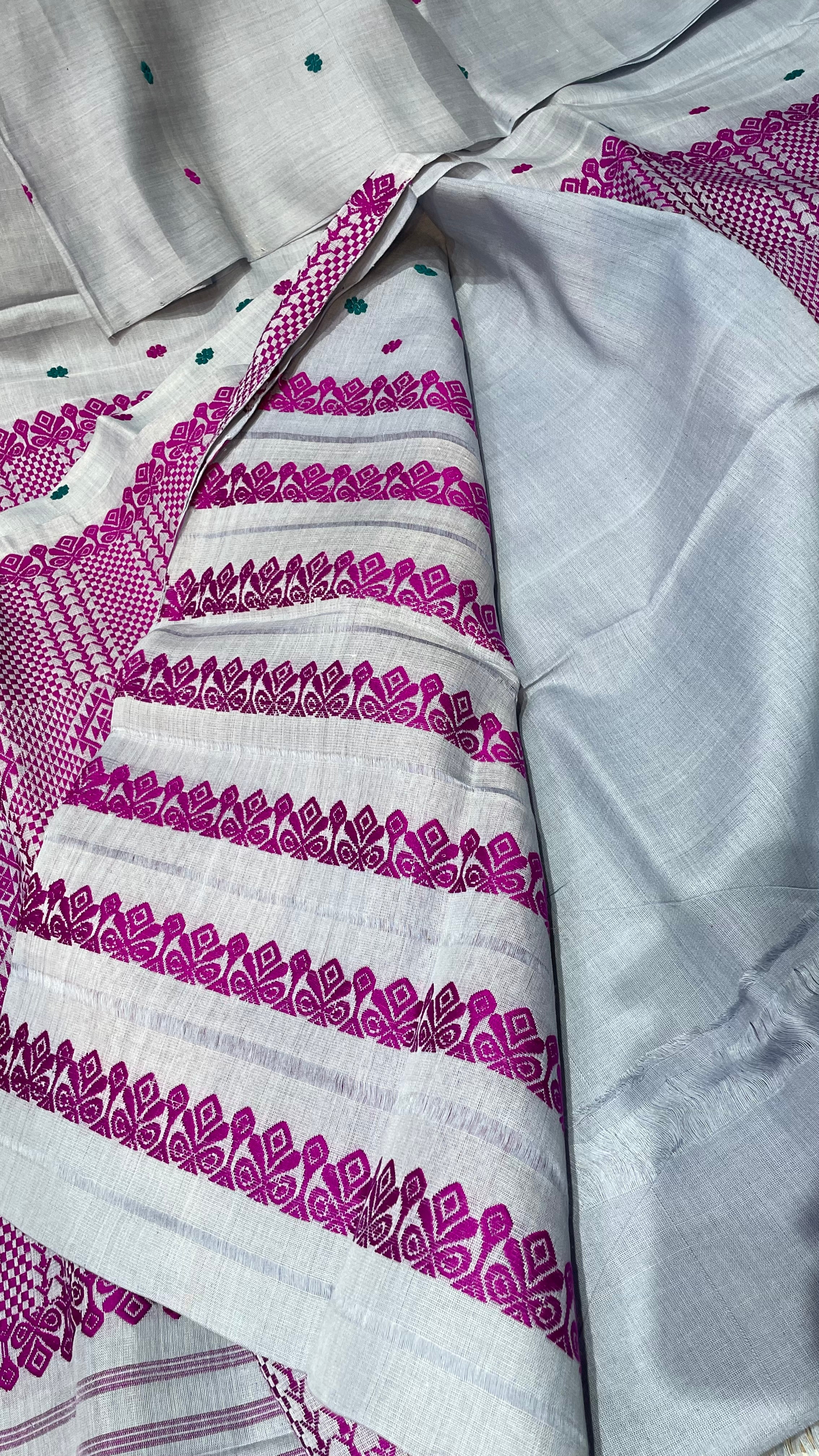 Premium Quality Nuni Cotton Mekhela Sador